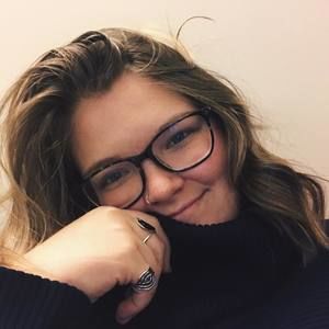 Meet your Posher, Janet